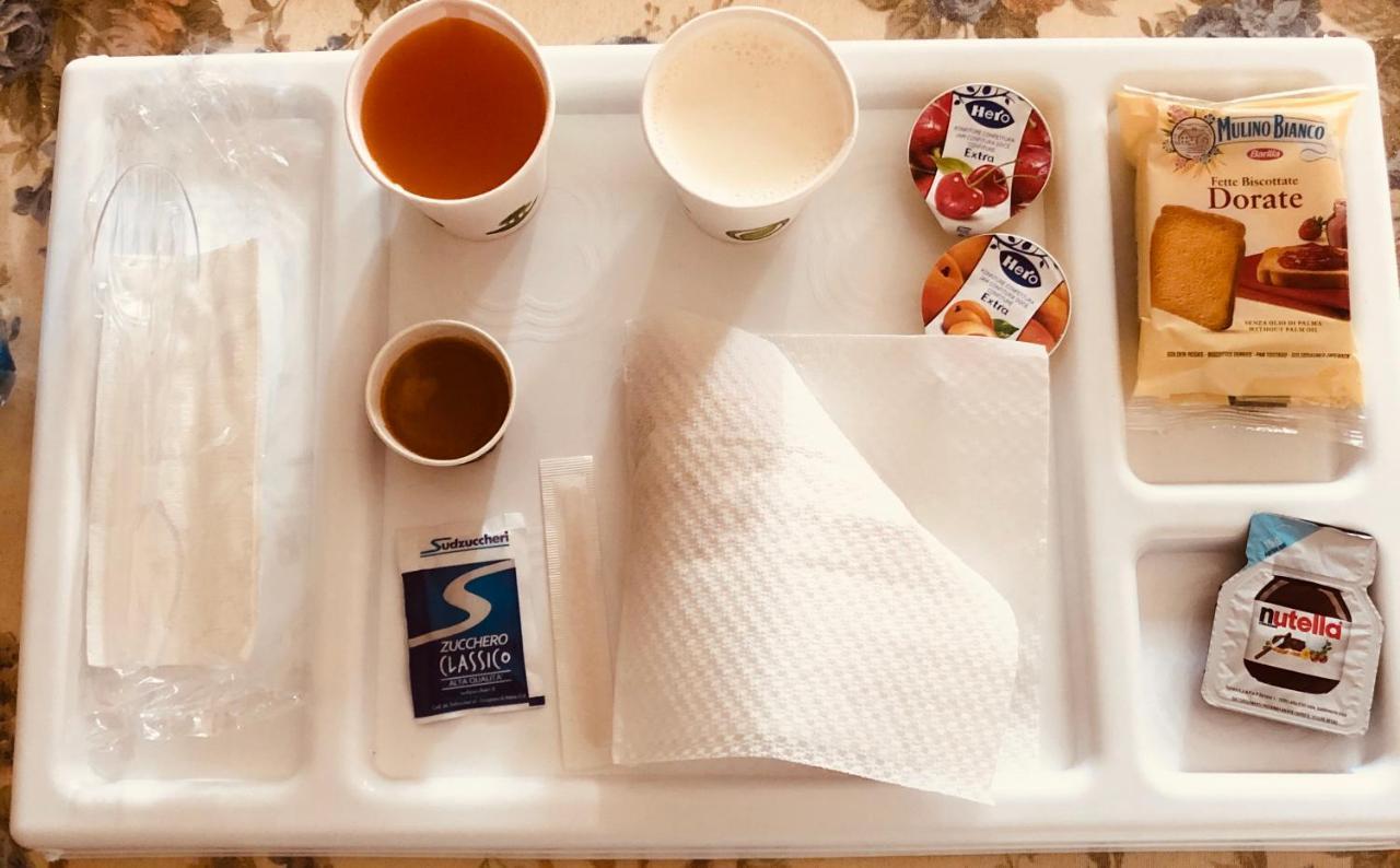 Couette-café Avec 3 chambre