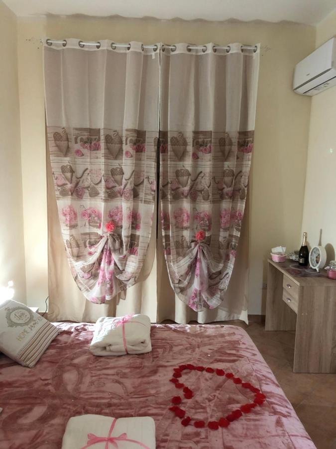 Couette-café Avec 3 chambre 2*